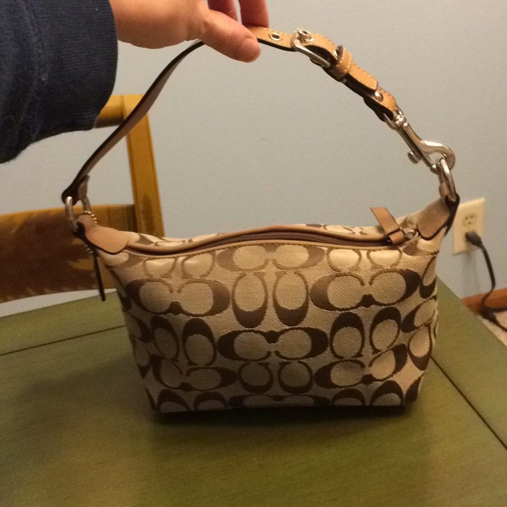 Mini coach handbag
